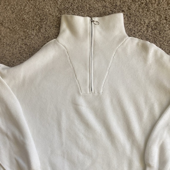 Oversized Slouchy Quarter Zip sweater in cream/off white size large - Picture 8 of 8